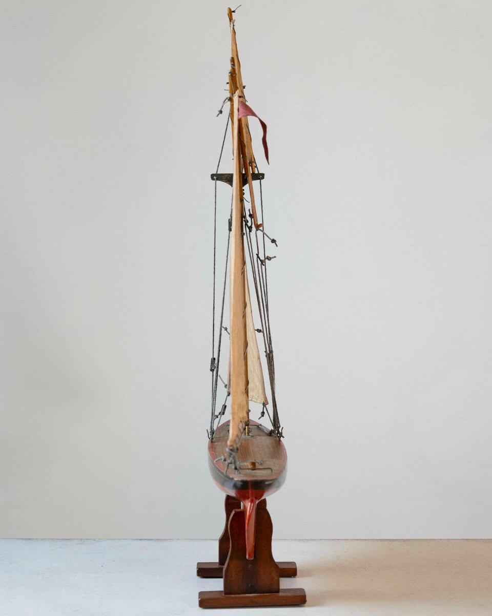 Early 20th Century Gamage’s Gaff Rigged Cutter Pond Yacht - JAA