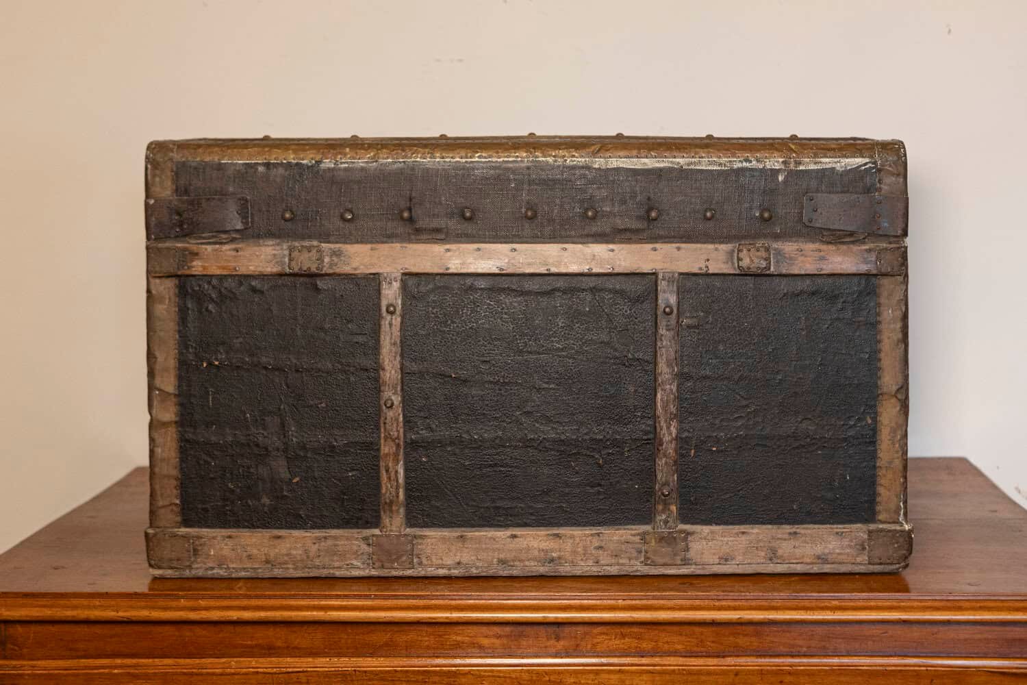 French Early 20th Century Travel Trunk with Brass Hardware - JAA