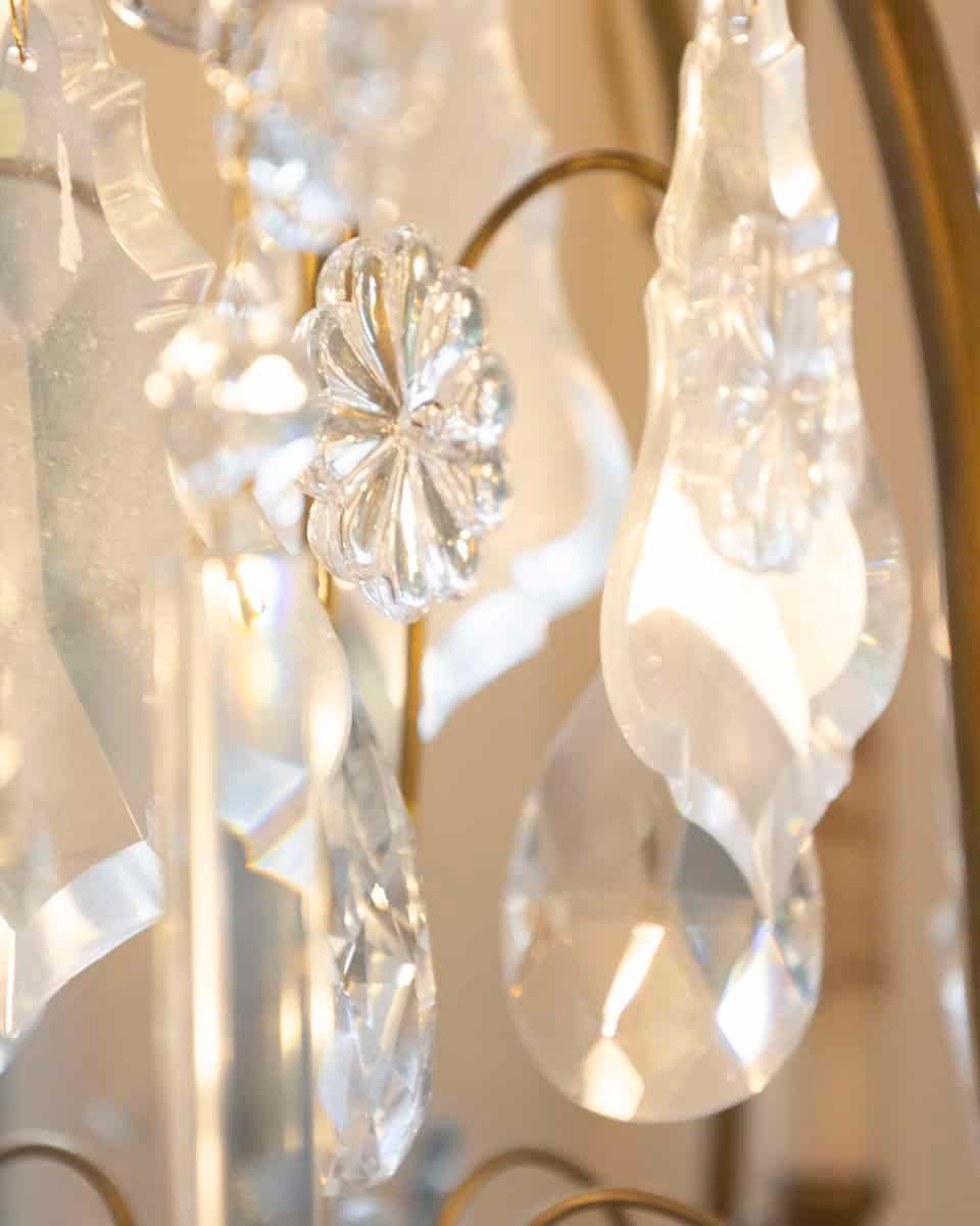 French Late 19th Century Crystal Chandelier with Brass Frame and Shaped Crystals - JAA