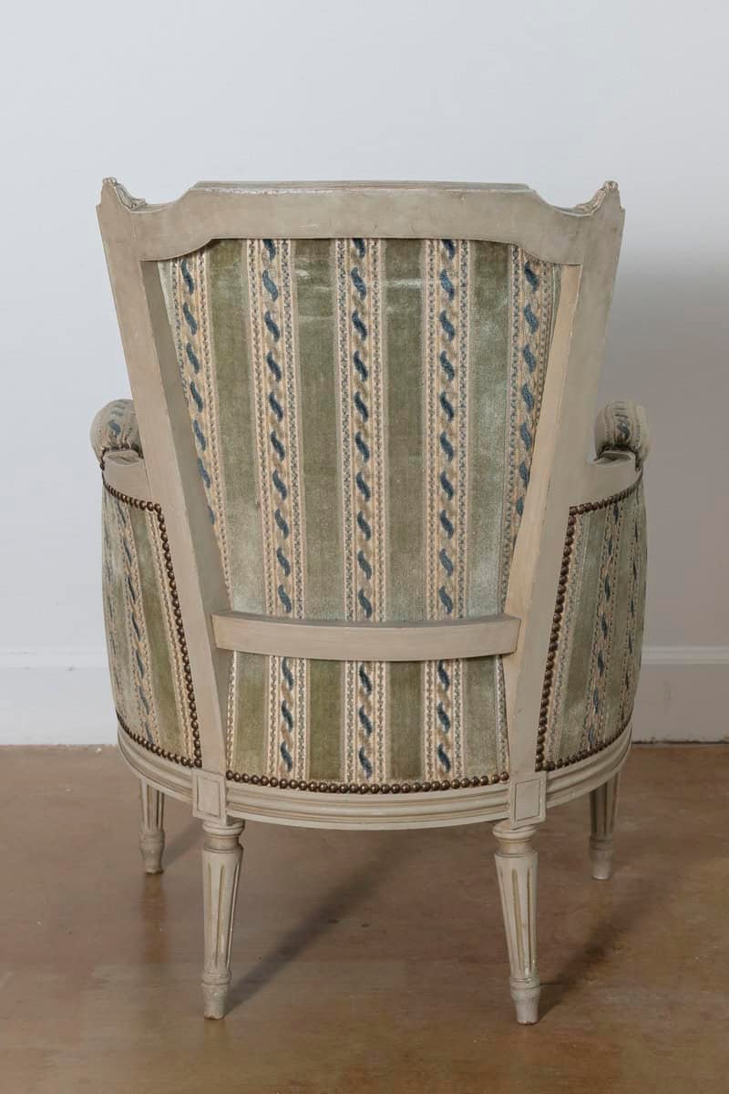 Pair of 20th Century French Bergeres - JAA