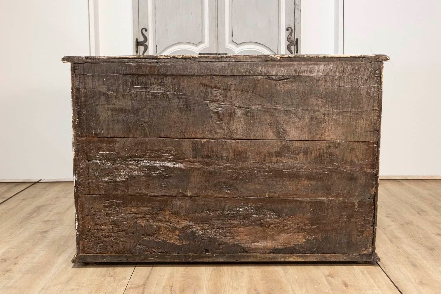 17th Century Italian Distressed Paint Wooden Buffet with Carved Diamond Motifs - JAA