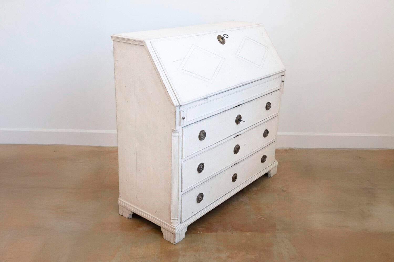 Swedish Gustavian 1790s Painted Slant-Front Desk with Carved Diamond Motifs - JAA