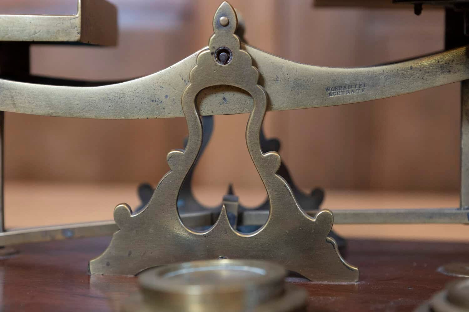 Early 20th Century English Postal Scale - JAA