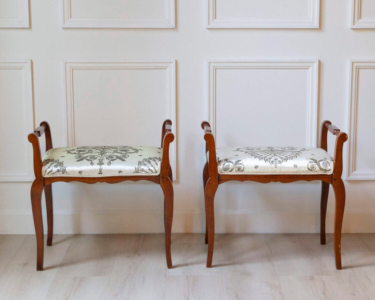 Italian Mid-19th Century Cherry Vanity Stools, Napoleon III Period, Pair - JAA