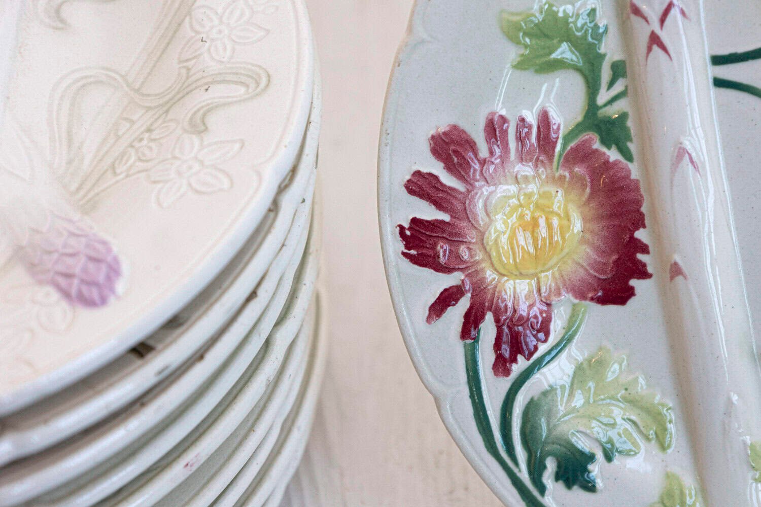 French 19th Century Majolica Asparagus Dinner Plates with Colorful Flowers - JAA