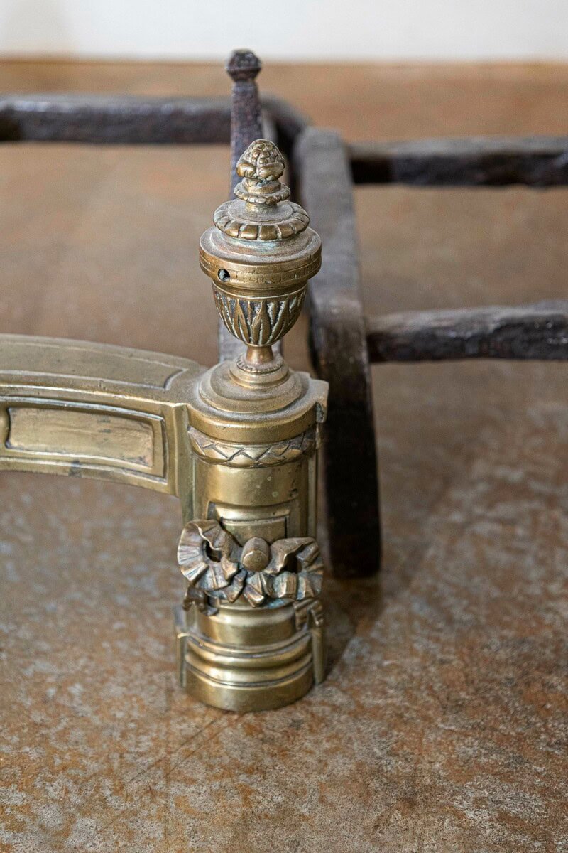 English circa 1860 Pair of Neoclassical Brass Andirons with Fire Urns and Swag Motifs - JAA