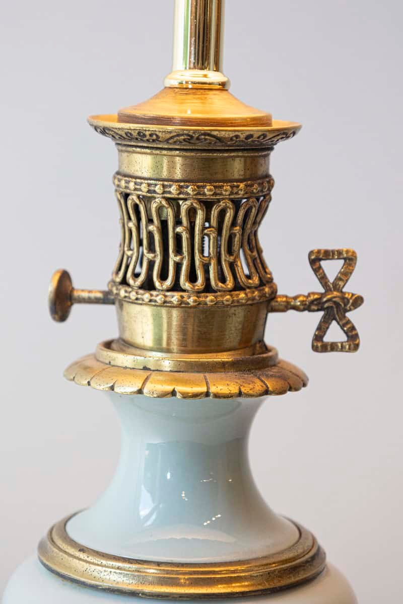 19th-Century French Porcelain and Bronze Table Lamp with Floral Motif - JAA