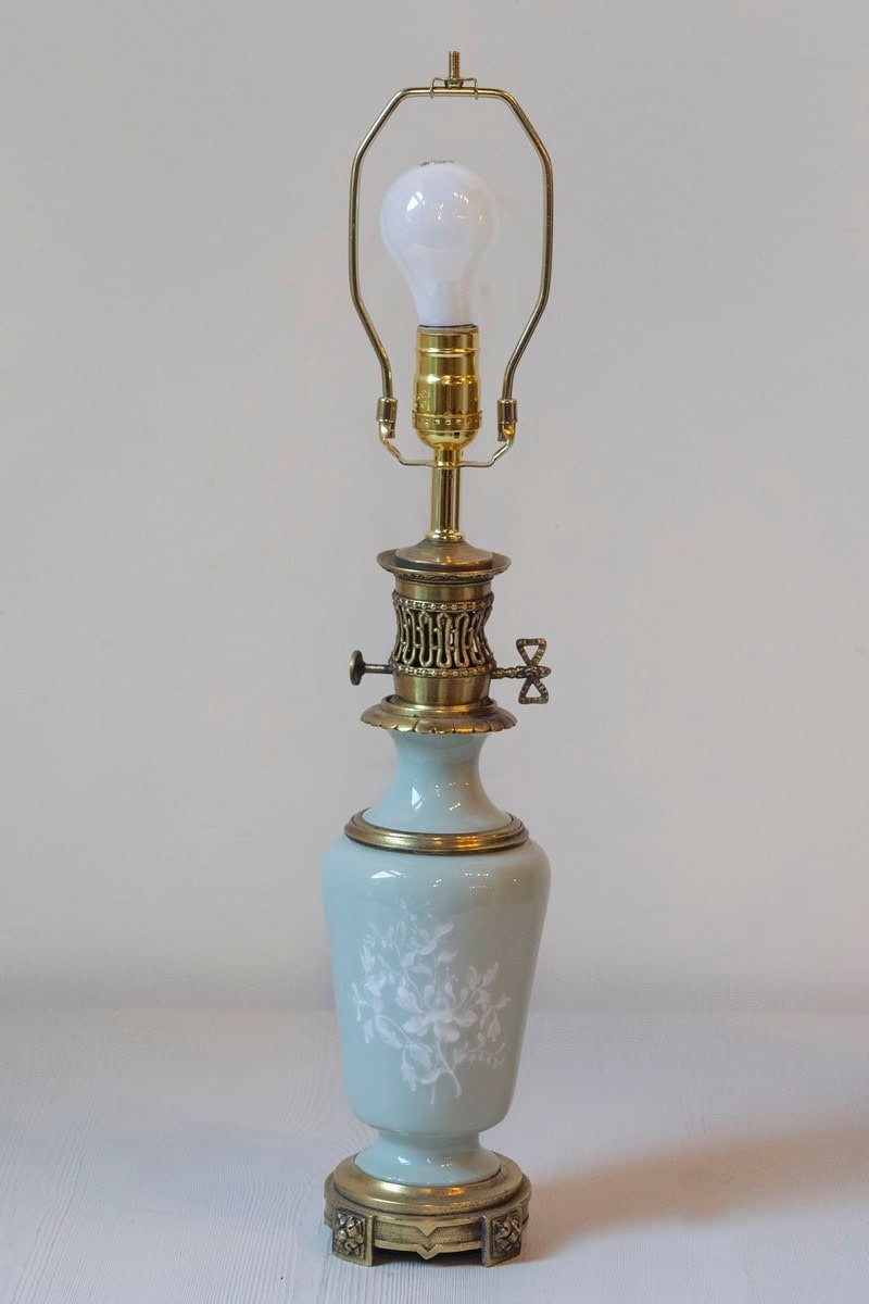 19th-Century French Porcelain and Bronze Table Lamp with Floral Motif - JAA