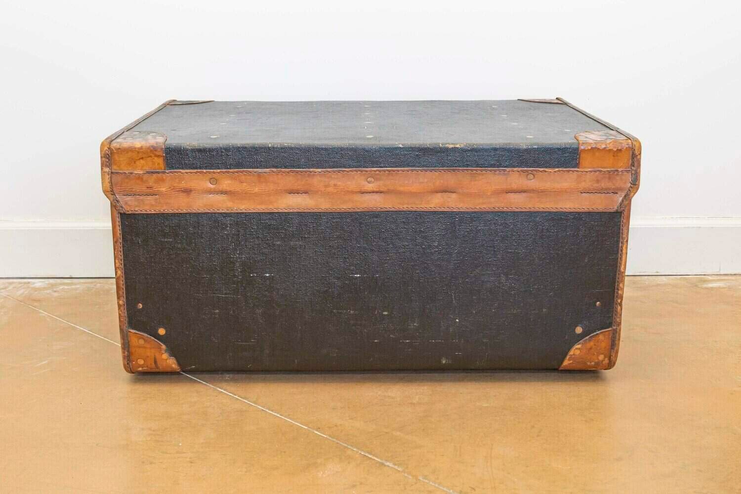 English Victorian Period 19th Century Black Traveling Trunk With Initials J.G.F. - JAA