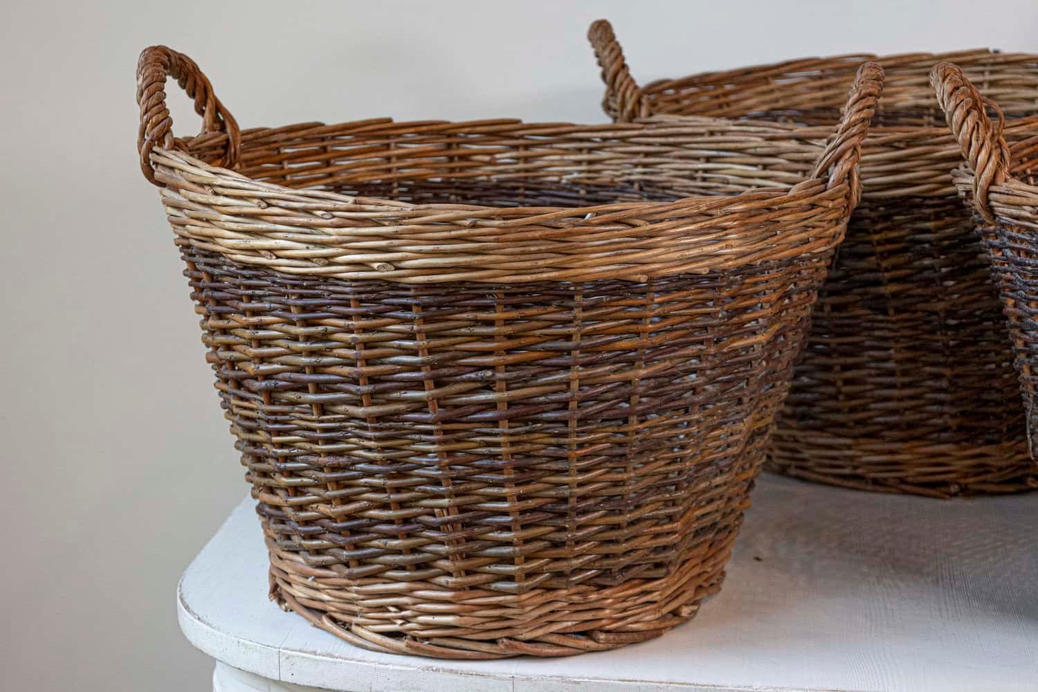 English 20th Century Two-Toned Wicker Basket with Double Handles, Devon, Each - JAA