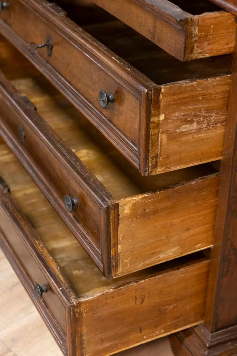 Italian 17th Century Walnut Four-Drawer Commode with Carved Bracket Feet - JAA