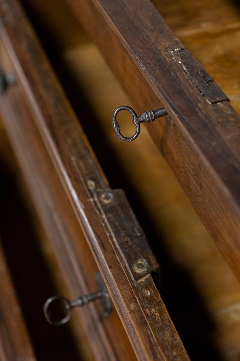 Italian 17th Century Walnut Four-Drawer Commode with Carved Bracket Feet - JAA