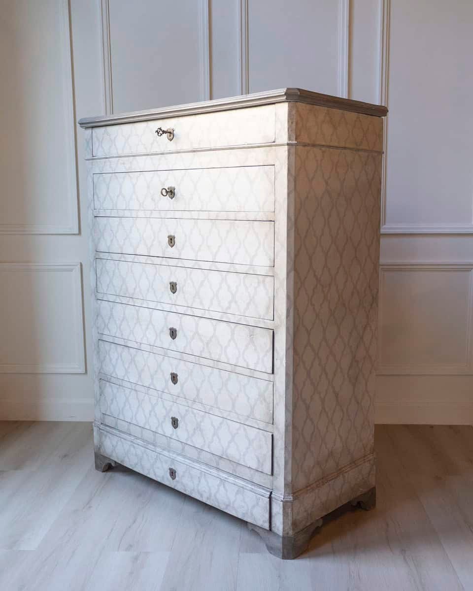 Chest Of Drawers Lacquered 19th Century With 8 Drawers - JAA