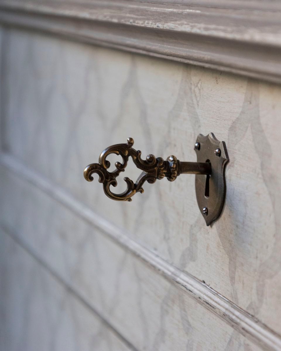 Chest Of Drawers Lacquered 19th Century With 8 Drawers - JAA