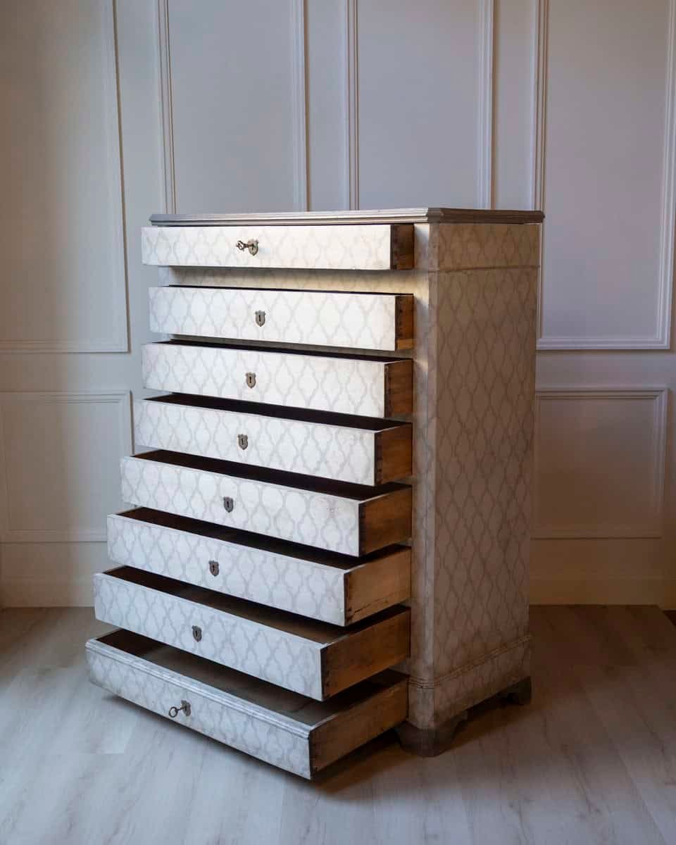 Chest Of Drawers Lacquered 19th Century With 8 Drawers - JAA