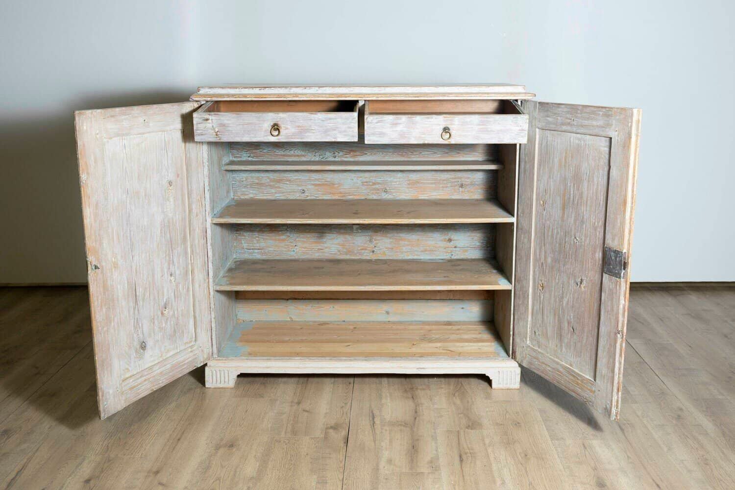 1820s Late Gustavian Period Swedish Buffet with Carved Reeded Diamond Motifs - JAA