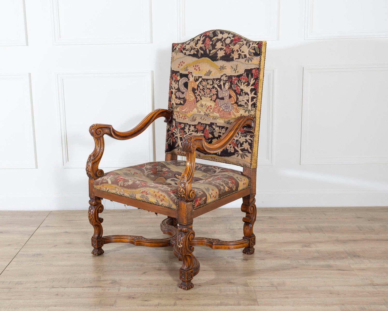Louis XV Carved Walnut Armchair from Tuscany, 18th Century - JAA
