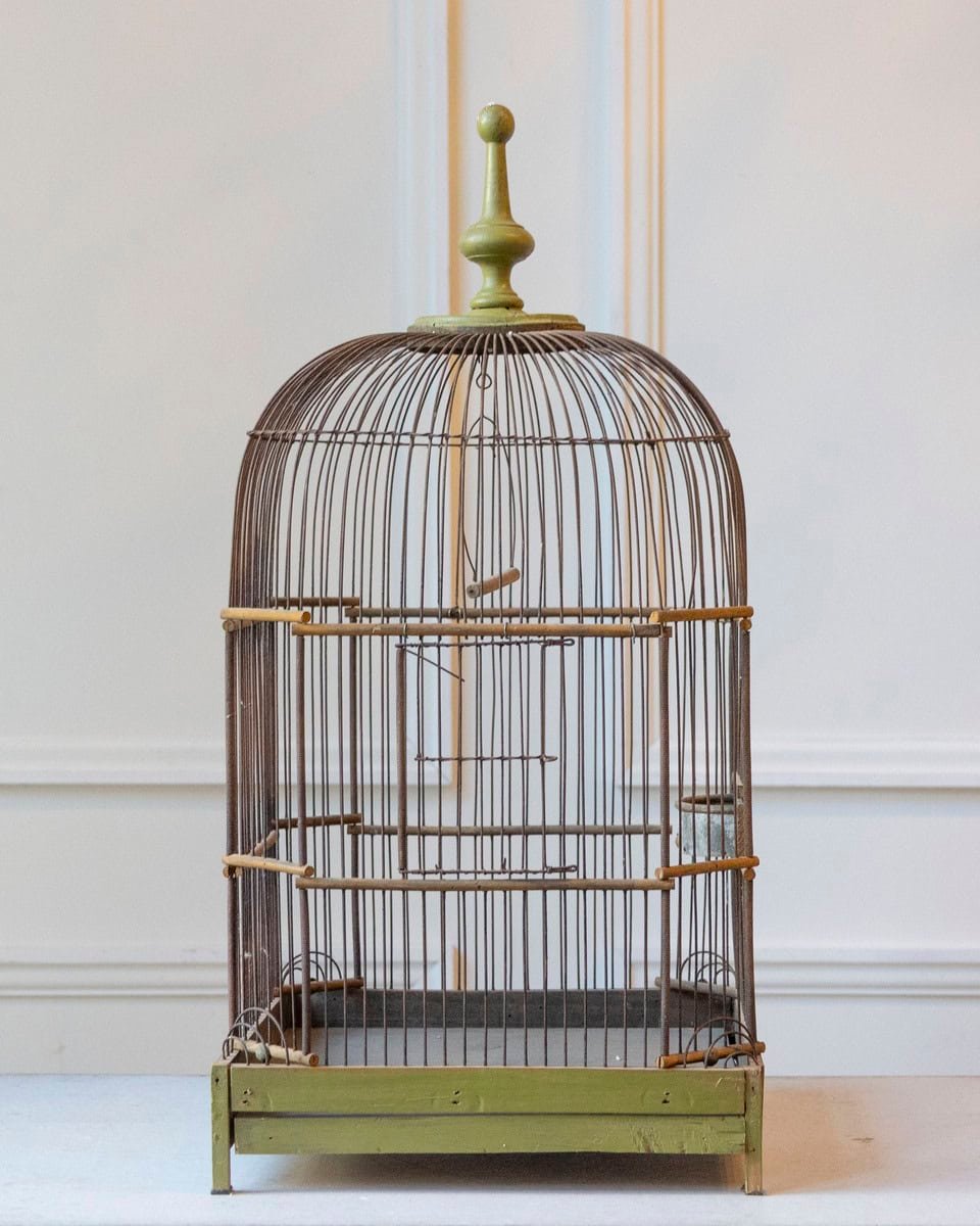 French 19th Century Green-Painted Wooden Birdcage with Domed Top, Metal Bars and Zinc Feeder - JAA