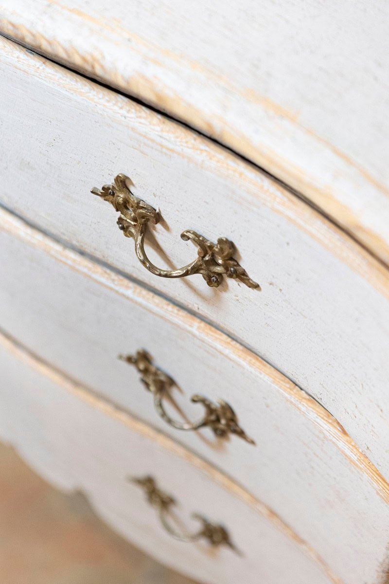 Rococo Period 1770s Swedish Gray Cream Painted and Carved Three-Drawer Commode - JAA