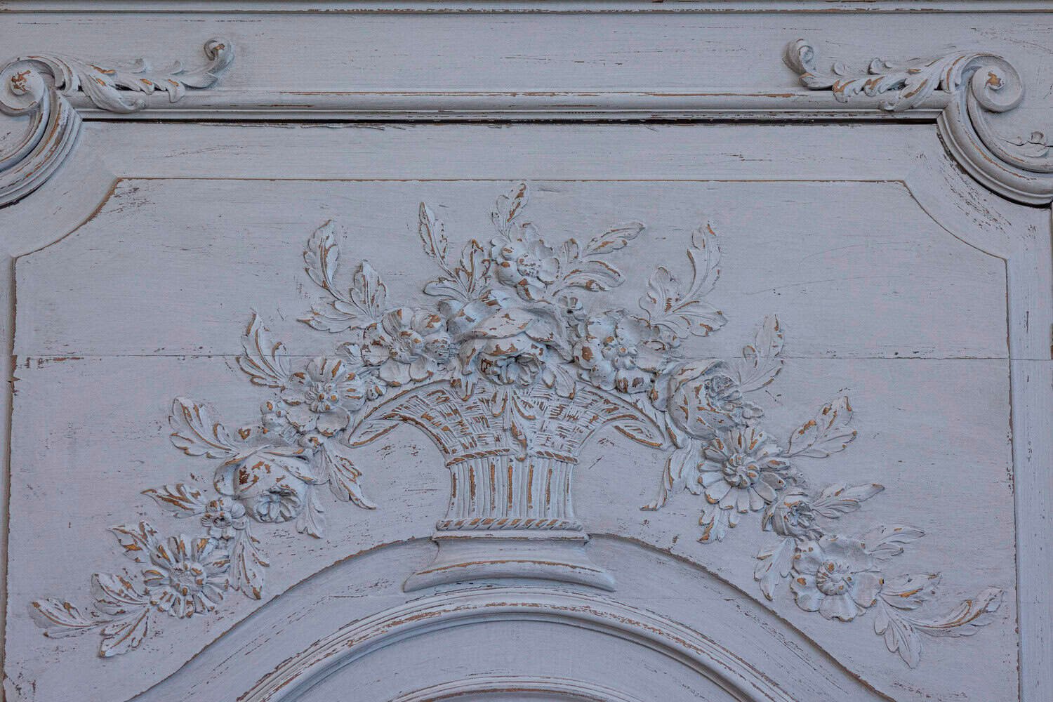 French Louis XV Style Grey Painted Trumeau Mirror with Carved Floral Decor - JAA