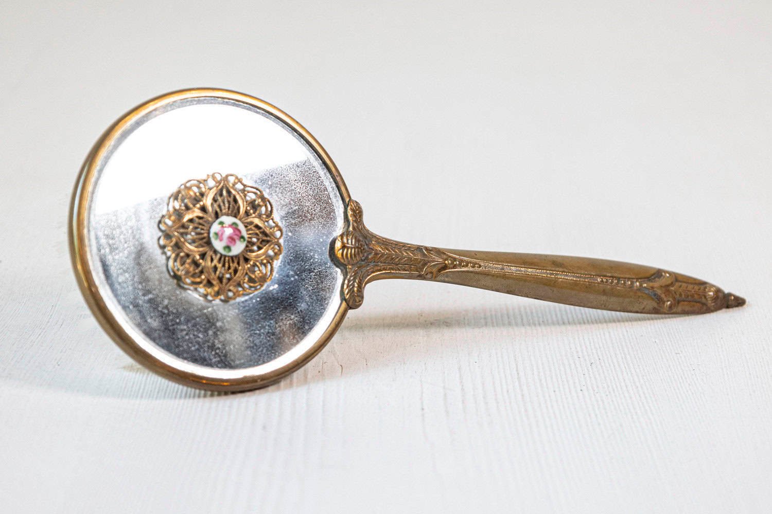 English 20th Century Mirrored Hair Brush with Brass Handle, Filigree Volute Décor and Painted Floral Medallion - JAA