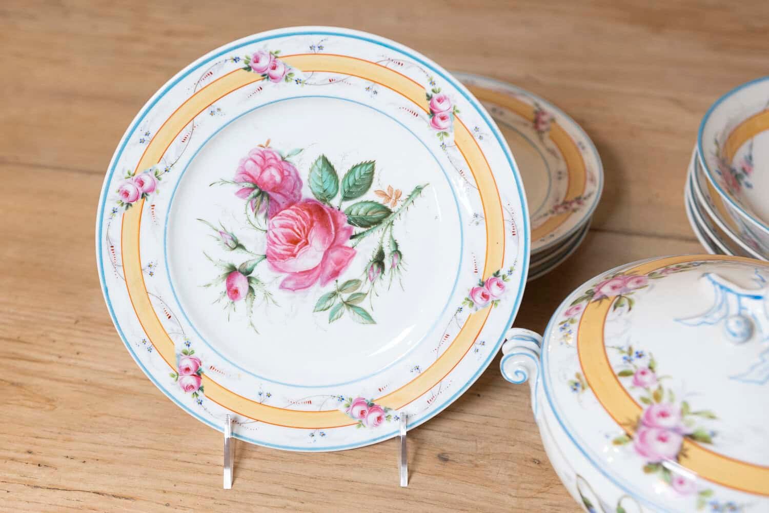 French Porcelaine de Paris 19th Century Floral Dish Set with Casserole and Plates - JAA