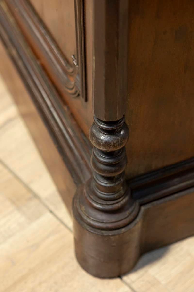 French Louis-Philippe 19th Century Two Part Bookcase with Blown Glass Doors - JAA