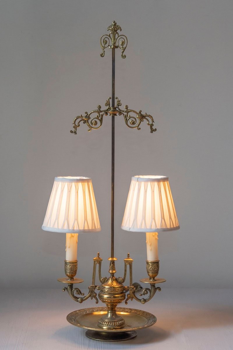 Ornate 19th-Century French Bronze Table Lamp with Scrollwork and Candle-Style Lights - JAA