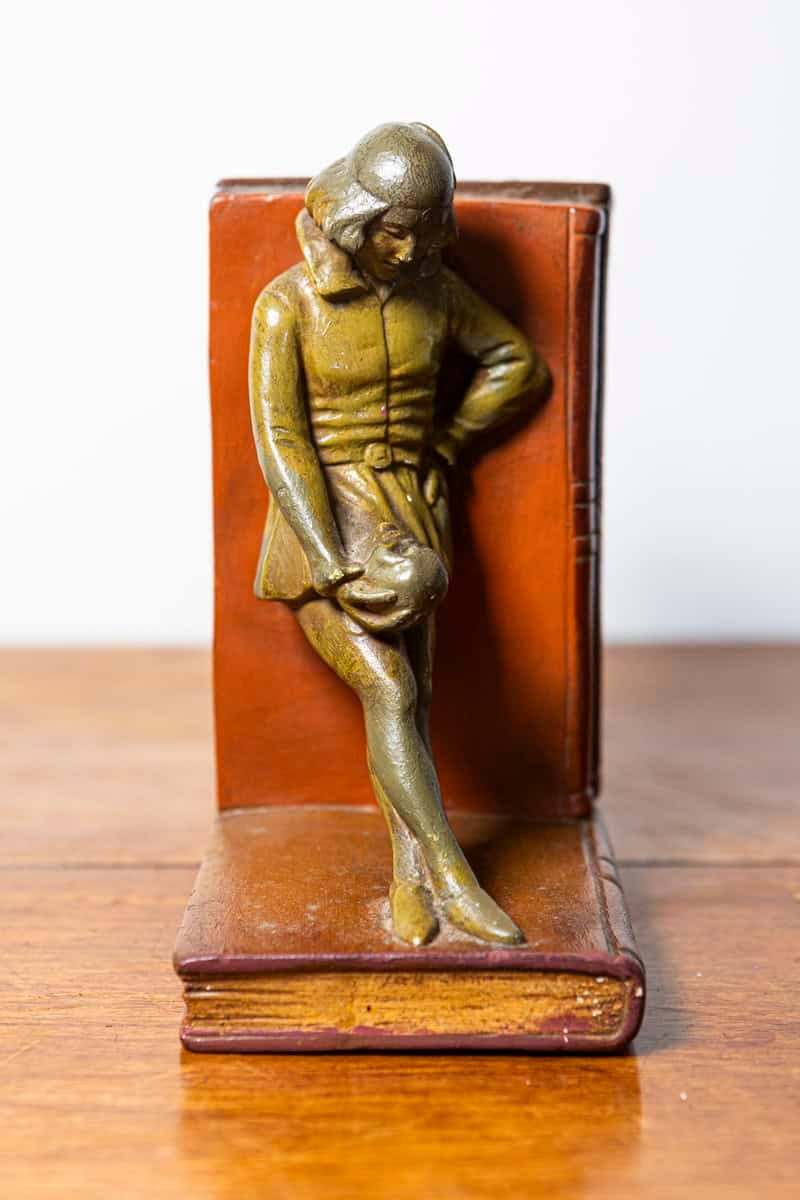 French 20th Century Pair of Patinated Bronze Bookends with Lute Player and Jester Figures - JAA