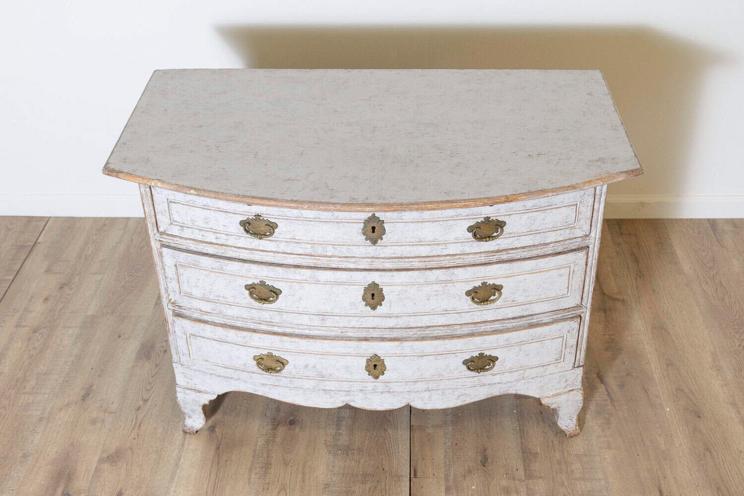 18th Century Swedish Chest of Drawers Circa 1760 - JAA