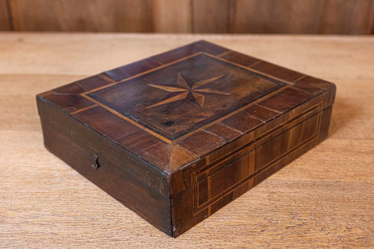 Italian 18th Century Baroque Walnut Box with Marquetry Inlay and Mirror Interior - JAA