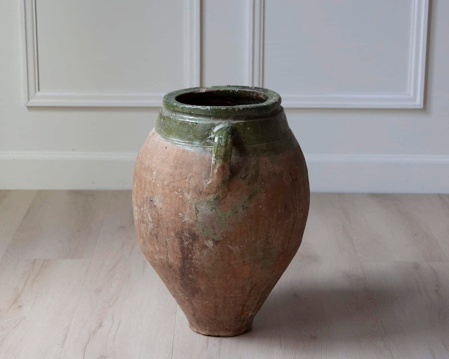 Mediterranean 19th Century Terracotta Jar with Green Glazed Rim - JAA