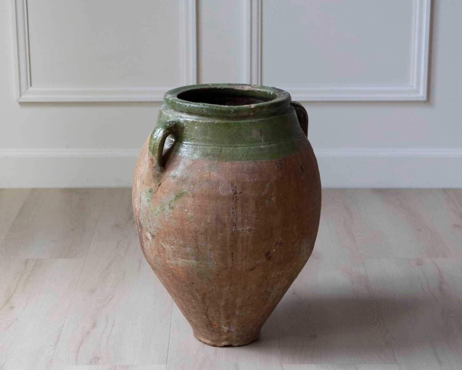 Mediterranean 19th Century Terracotta Jar with Green Glazed Rim - JAA