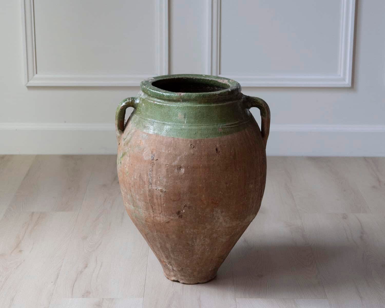 Mediterranean 19th Century Terracotta Jar with Green Glazed Rim - JAA