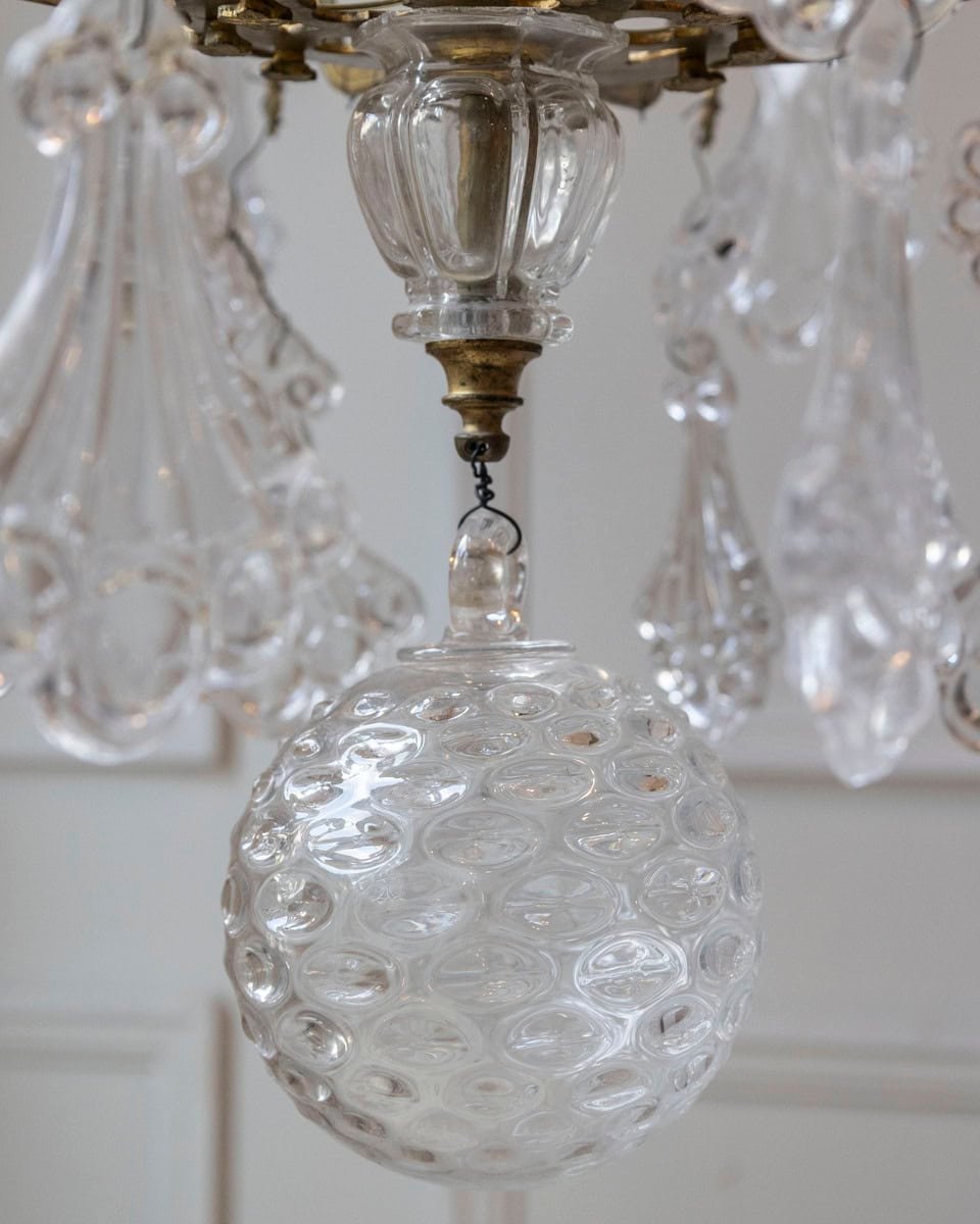 French 1900s Belle Époque Brass and Crystal 10-Light Chandelier with Pendeloques - JAA