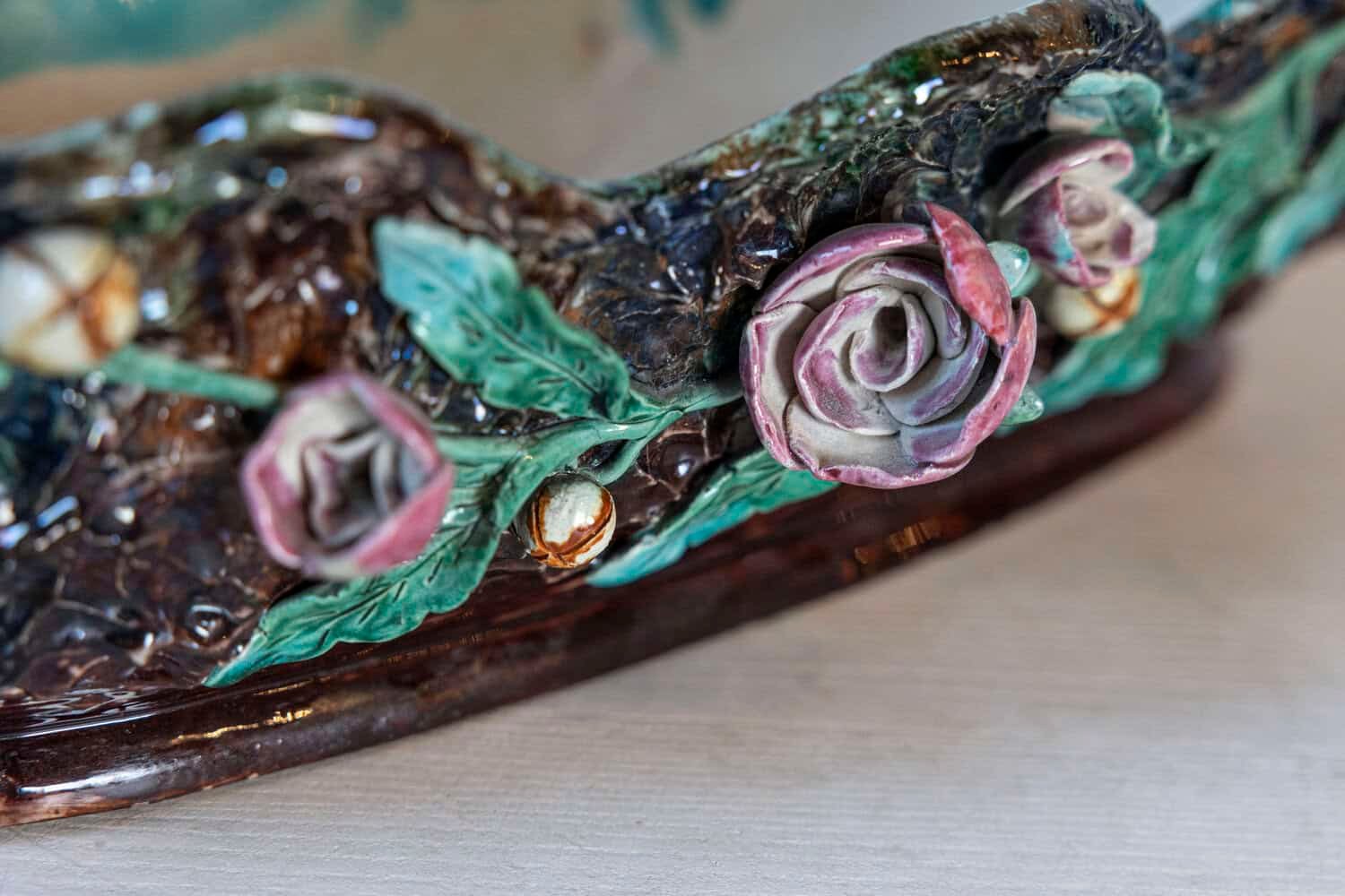 French 1850s Barbotine Majolica Jardinière by Thomas Sargent with Floral Décor - JAA
