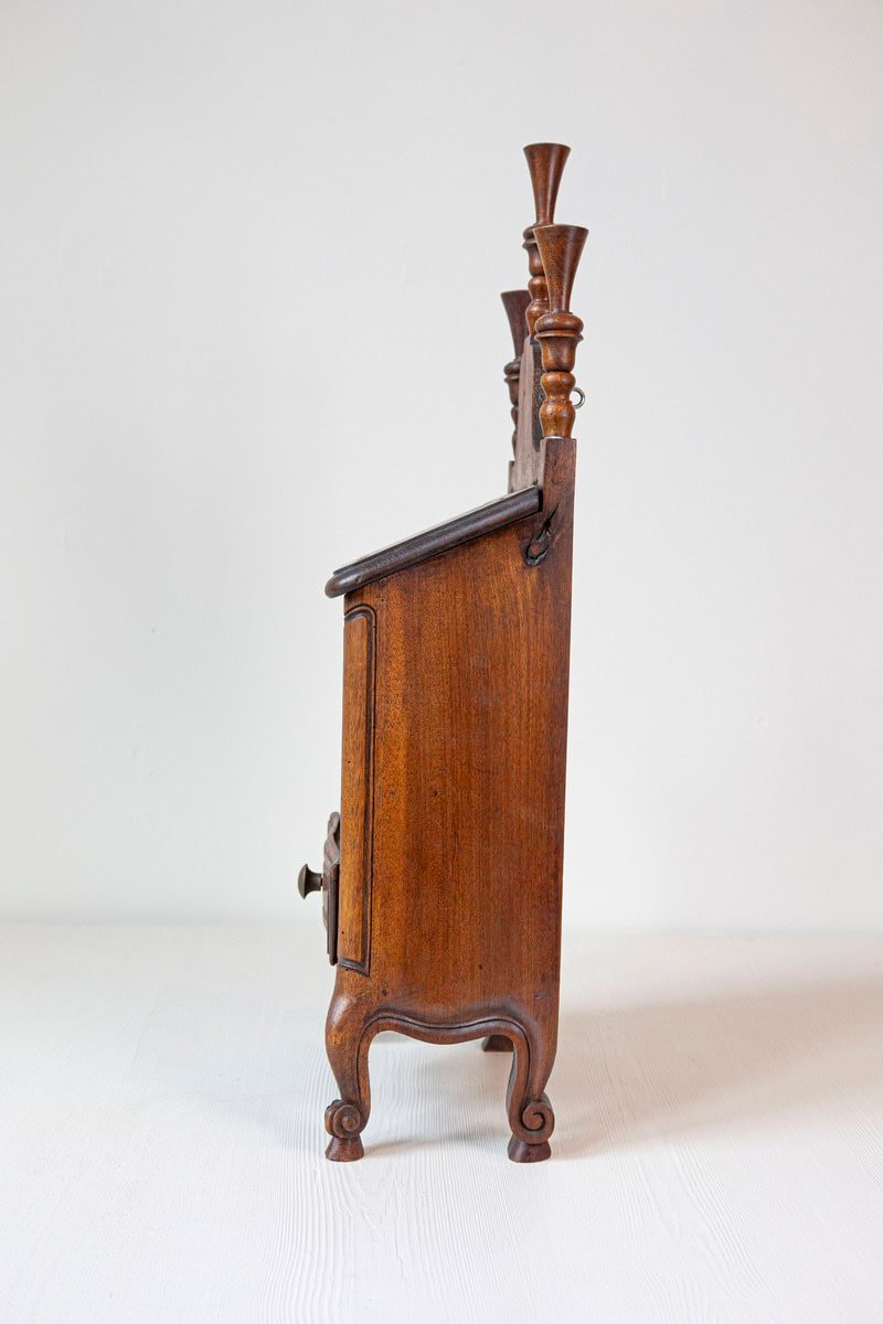 French 19th Century Louis XV Walnut Farinière with Carved Floral Décor, Cabriole Legs and Turned Finials - JAA