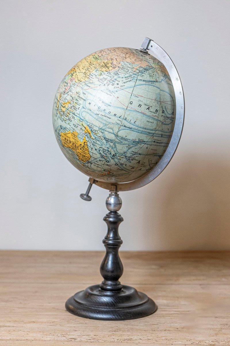 Small French 20th Century Terrestrial Globe on Turned Black Wooden Base - JAA