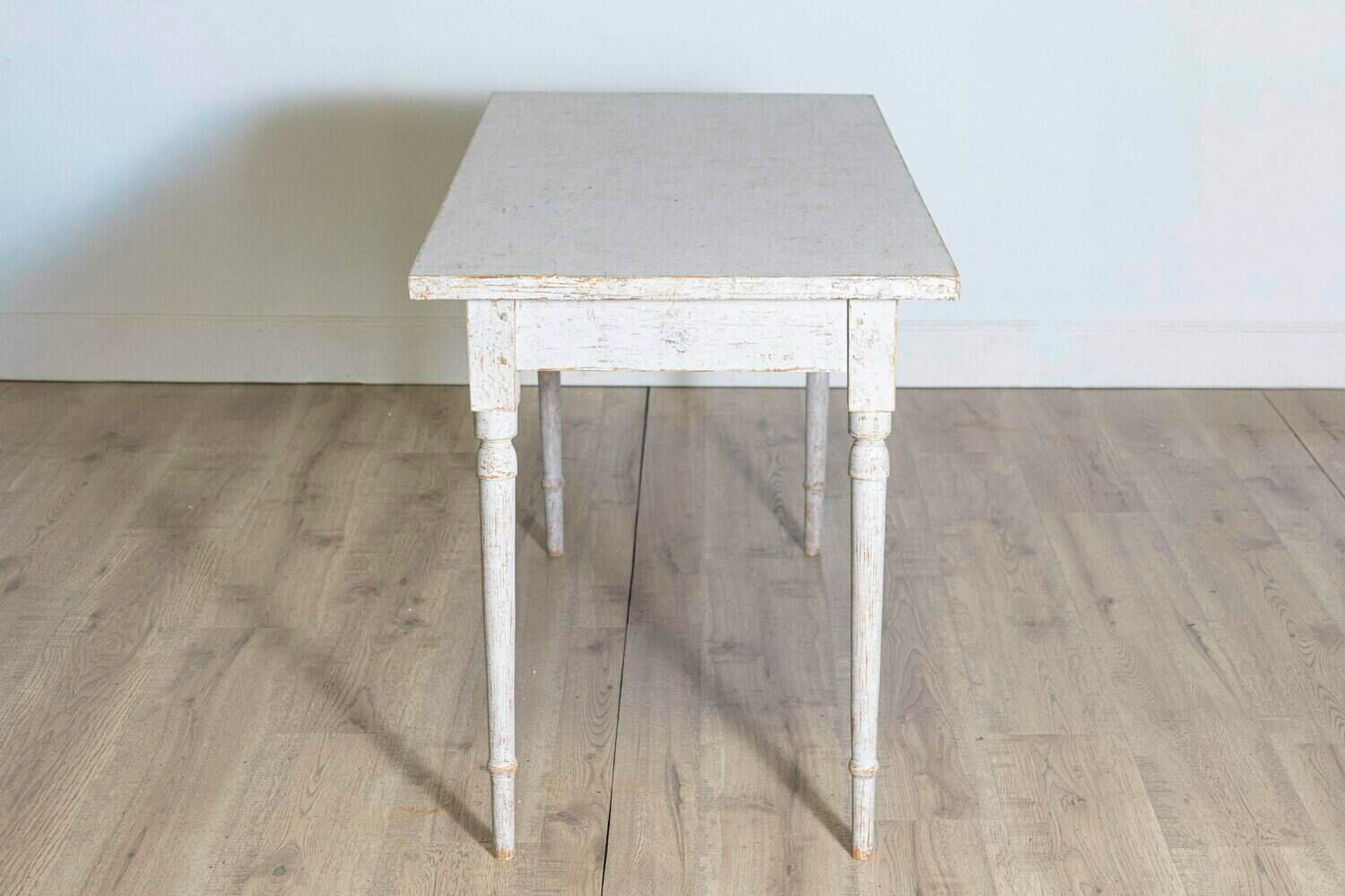 Pair of Swedish 1840s Light Gray Painted Side Tables with Distressed Finish - JAA