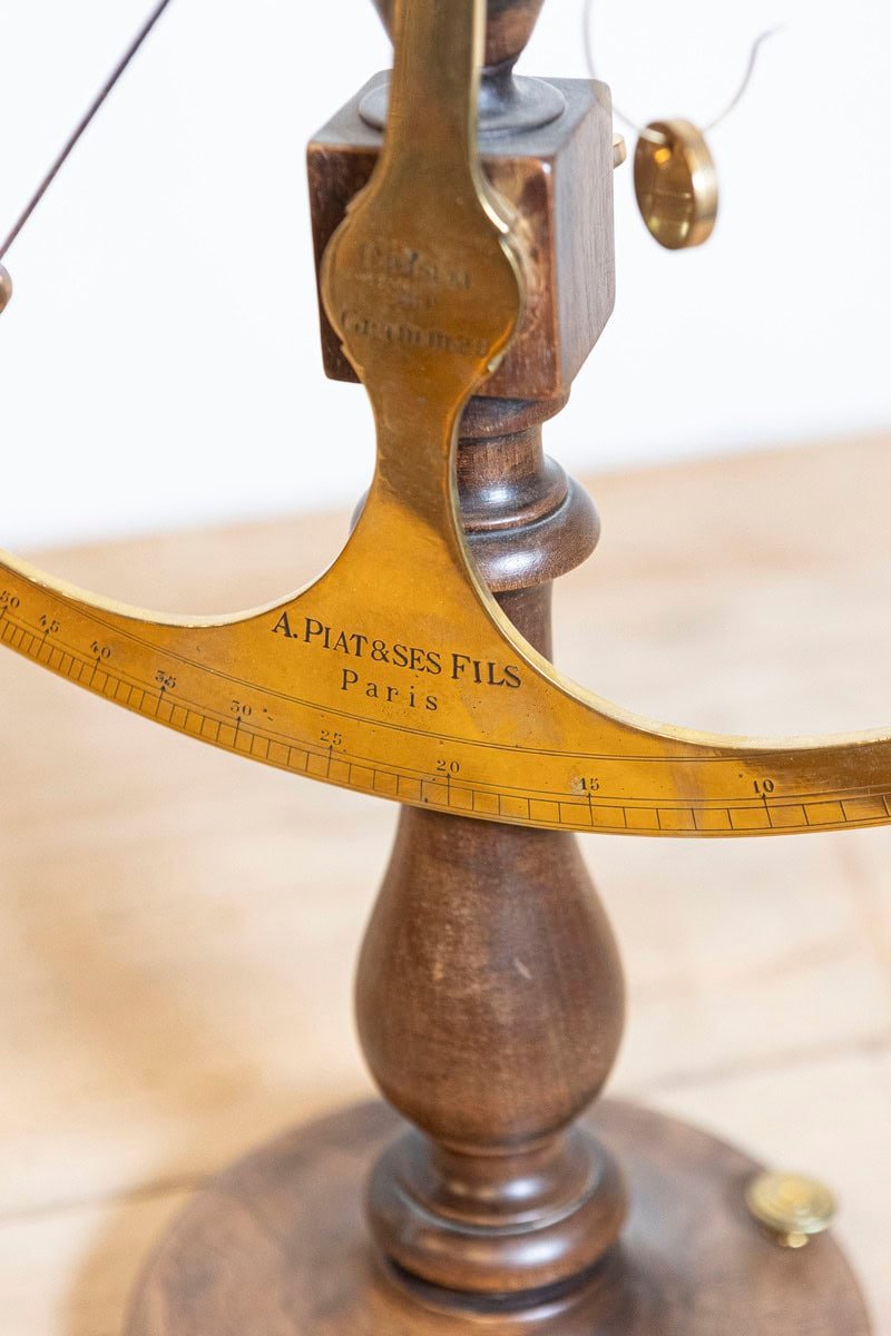 French 19th Century Brass Fabric Scale on Wooden Base by the Maison Piat - JAA