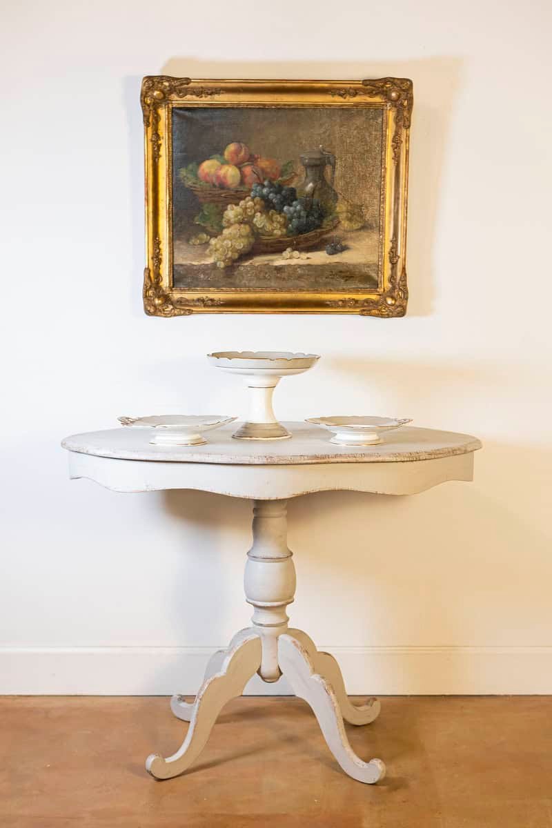 Swedish 1860s Painted Oval Pedestal Table with Carved Apron and Quadripod Base - JAA