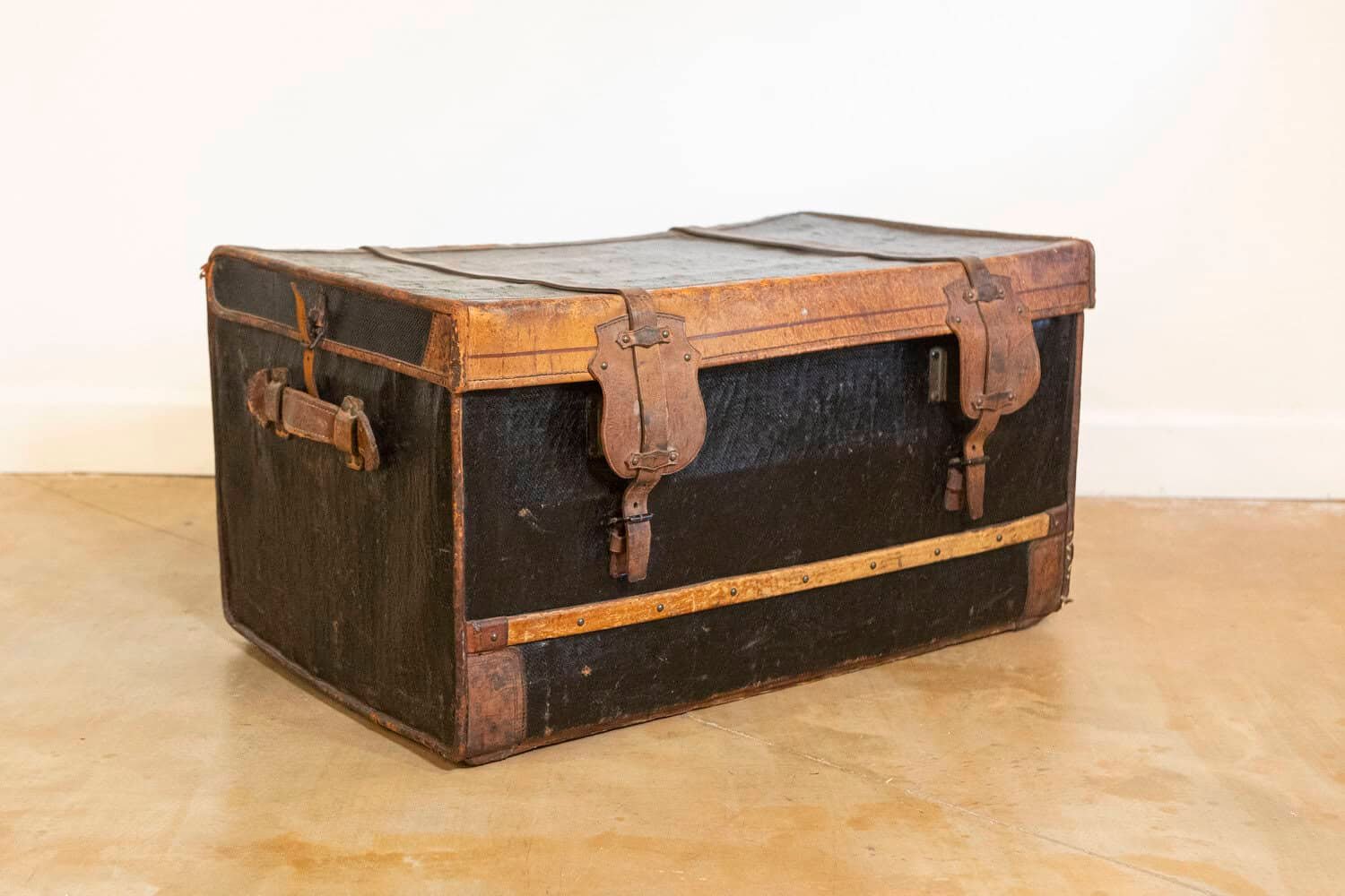 French 1890s Brown and Black Travel Trunk with Leather Straps and Aged Patina - JAA