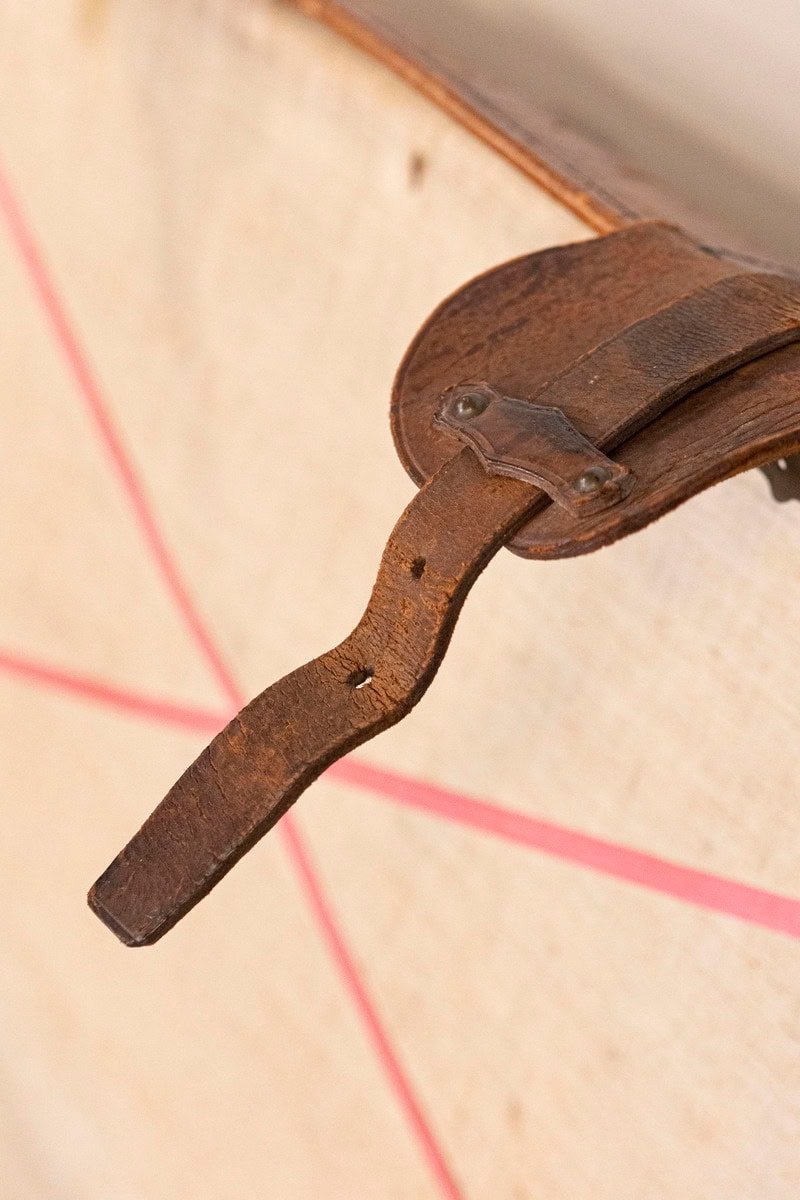 French 1890s Brown and Black Travel Trunk with Leather Straps and Aged Patina - JAA