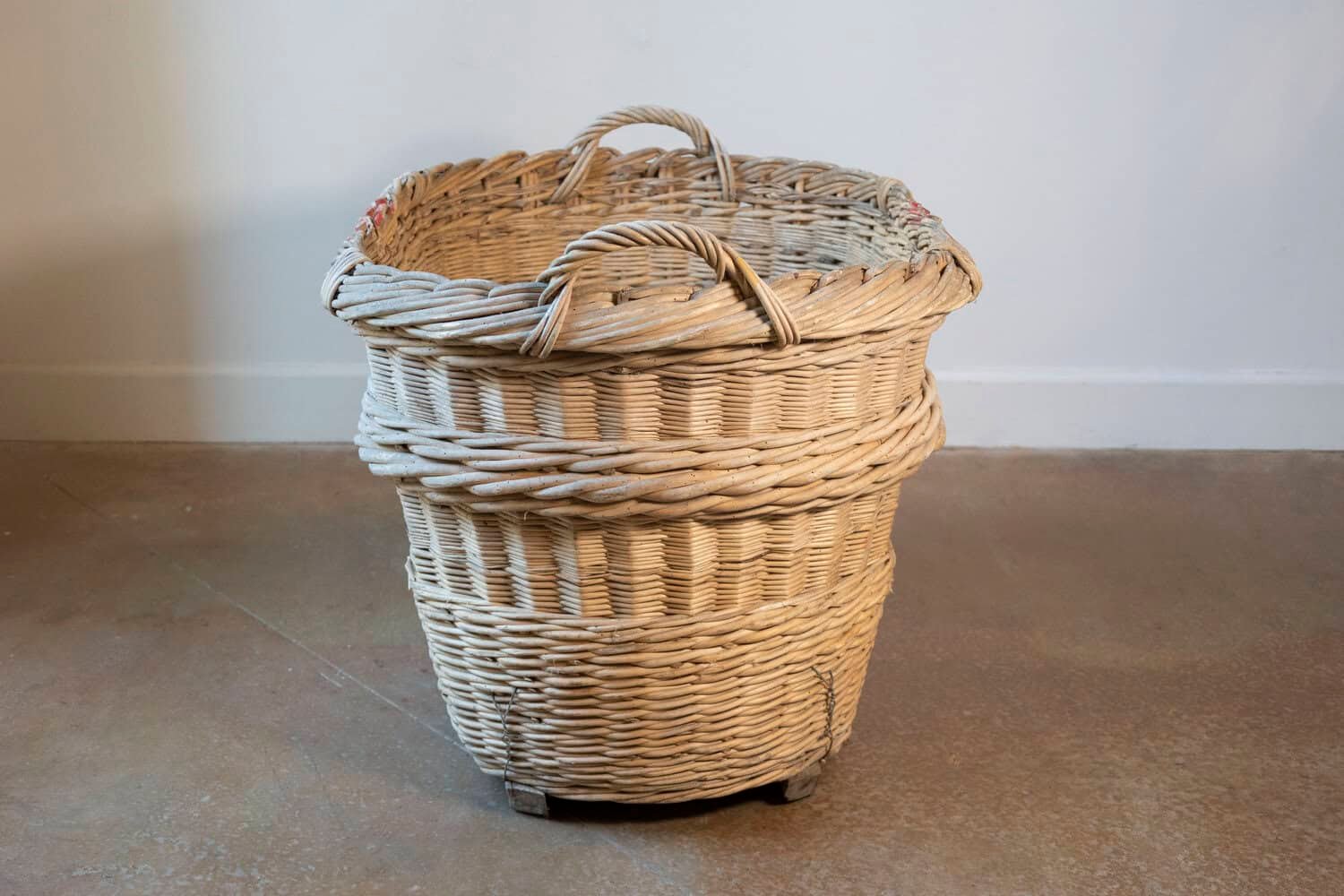 French 1940s Champagne Harvesting Basket - JAA
