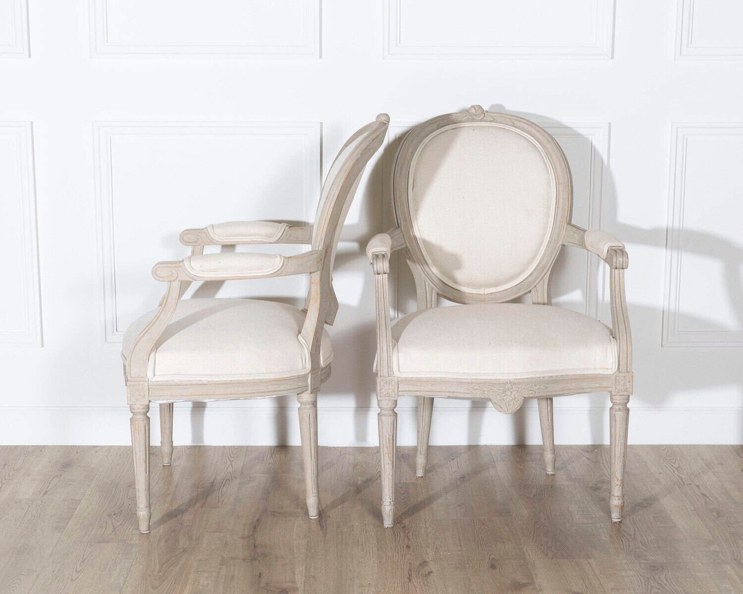 Pair of Early 20th Century Swedish Gustavian Style Oval Back Armchairs in Painted Wood - JAA
