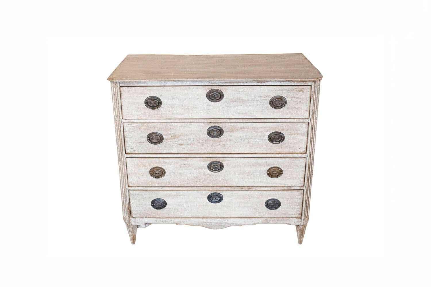 Swedish 1780s Gustavian Period Four-Drawer Commode with Chamfered Side Posts - JAA