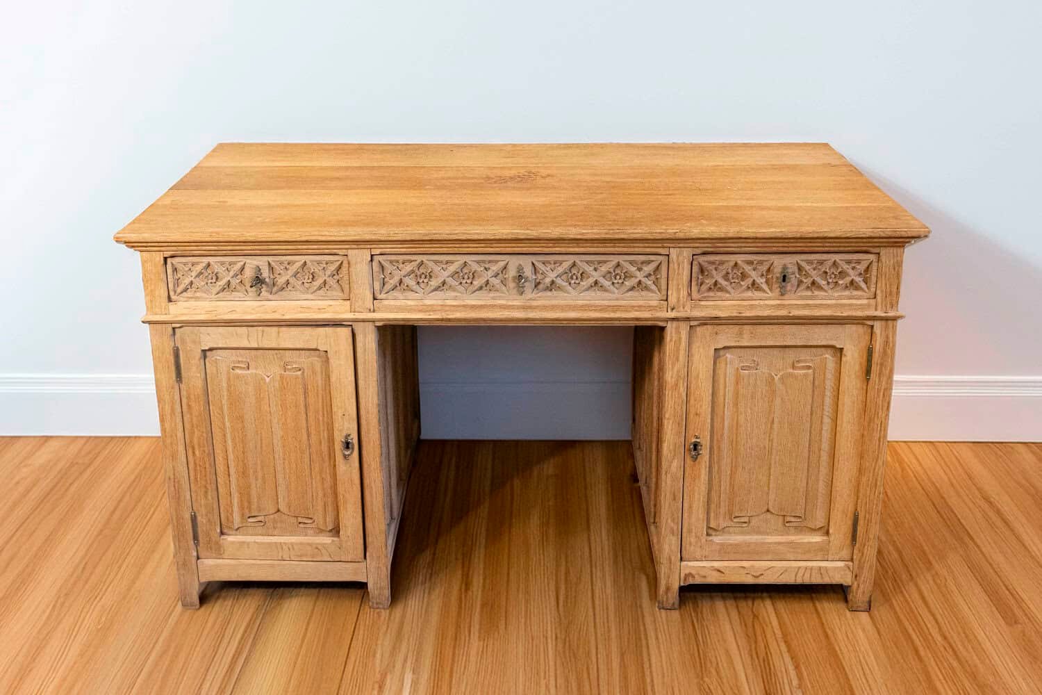Gothic Revival English Desk of Bleached Oak with Linenfold Motifs, circa 1830 - JAA