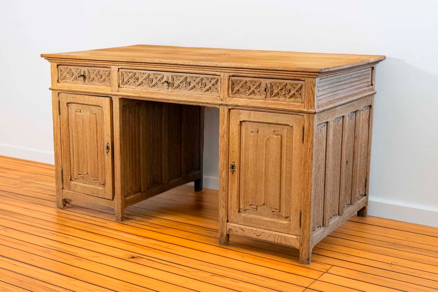 Gothic Revival English Desk of Bleached Oak with Linenfold Motifs, circa 1830 - JAA