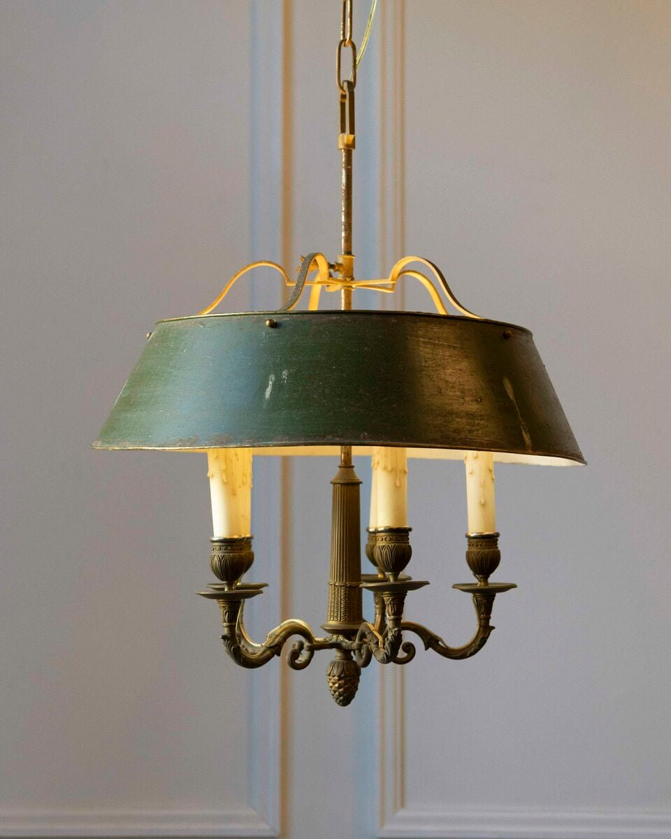 19th-Century French Bouillotte Chandelier in Tole and Bronze - JAA