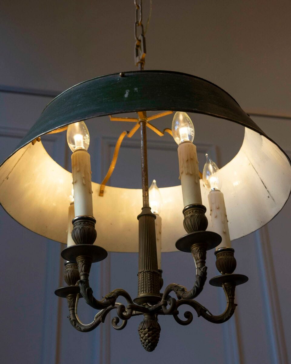 19th-Century French Bouillotte Chandelier in Tole and Bronze - JAA